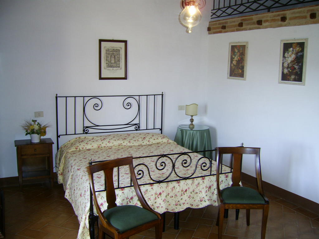 Agriturismo Fattoria Di Corsano Corsano  Room photo