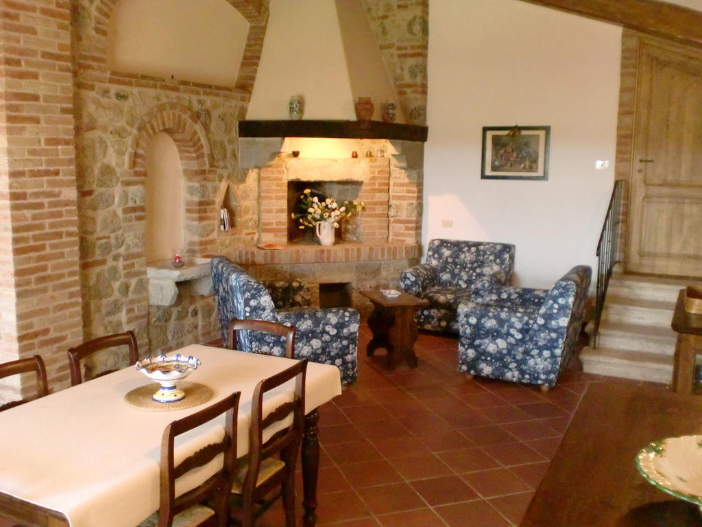 Agriturismo Fattoria Di Corsano Corsano  Room photo