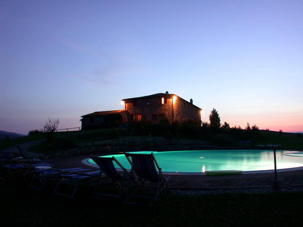 Agriturismo Fattoria Di Corsano Corsano  Exterior photo