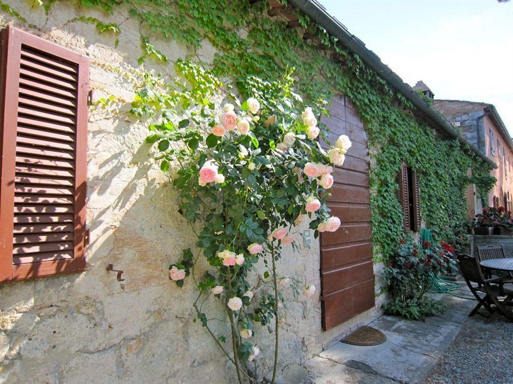 Agriturismo Fattoria Di Corsano Corsano  Exterior photo