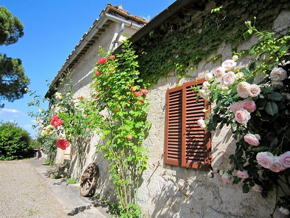 Agriturismo Fattoria Di Corsano Corsano  Exterior photo
